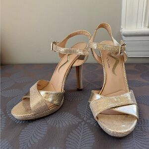 Beautiful NINA Elegant Gold Strappy Heels for wedding/prom special occasions